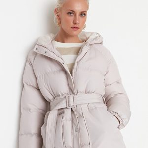 کاپشن پفی ضد آب و کمربنددار Trendyolmilla (سفید)