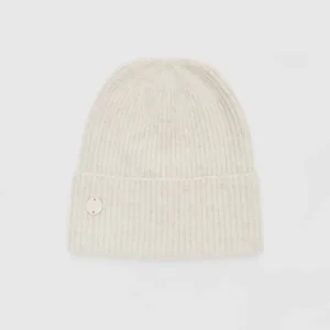 کلاه Stradivarius