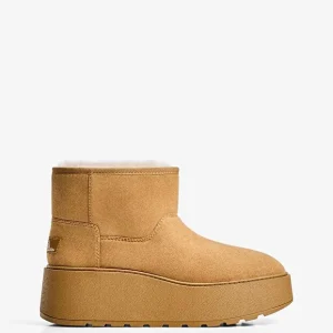 چکمههای خزدار سکودار Bershka (قهوه ای روشن)